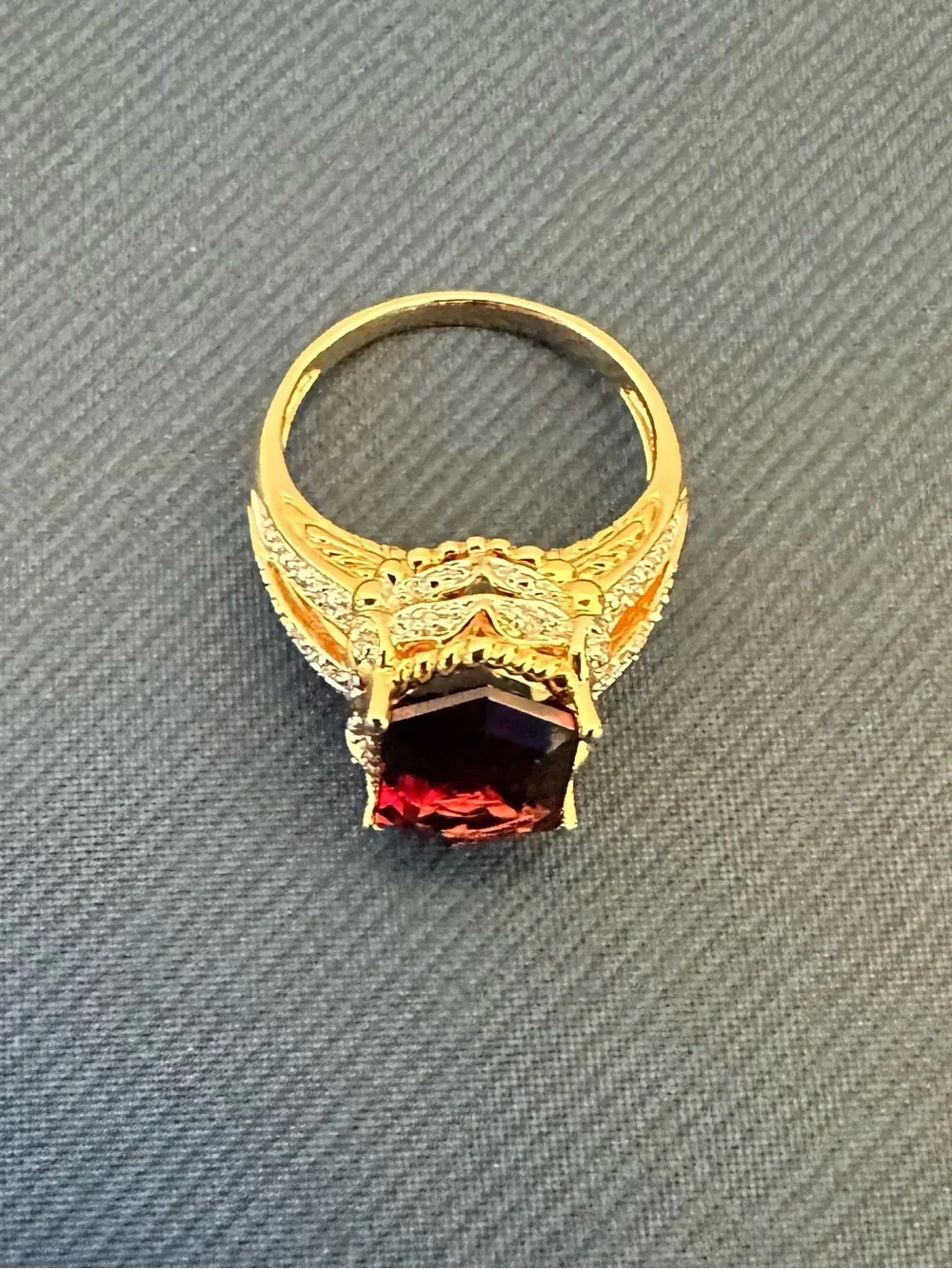 14K Yellow Gold MDA Signed 5+ Carat Hexagonal Cut Wine Garnet & Diamond Ring 7